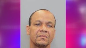 Freed sex offender with 10 felonies allegedly kidnaps woman after being freed from jail on low bond